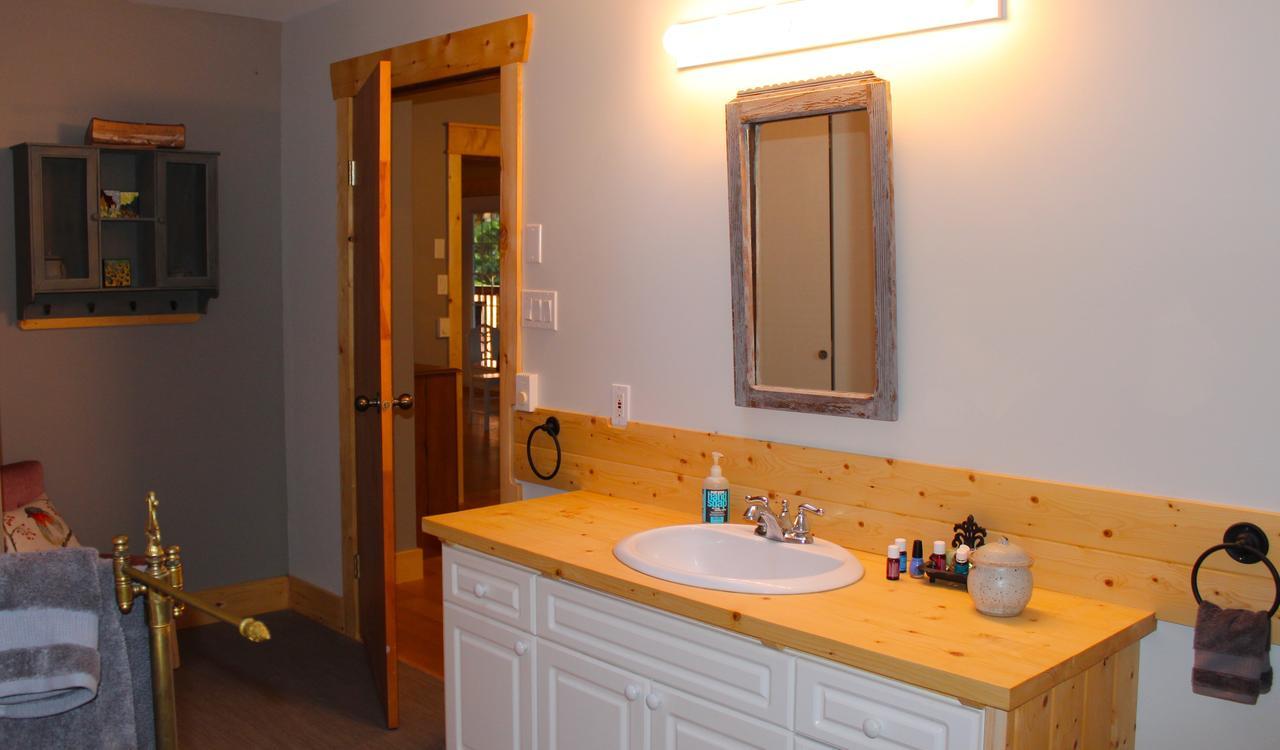 Bed and Breakfast The Perch On Gabriola Exterior foto